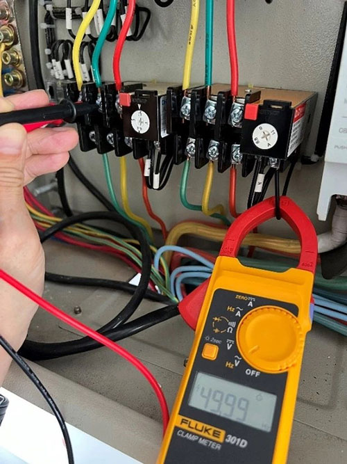 FLUKE301电压频率